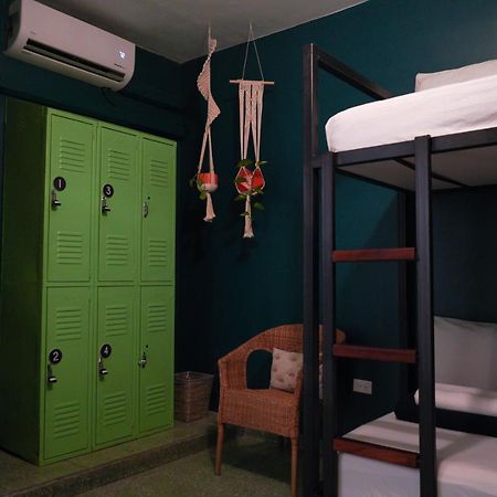 סן חואן Santurcia Hostel (Adults Only) מראה חיצוני תמונה