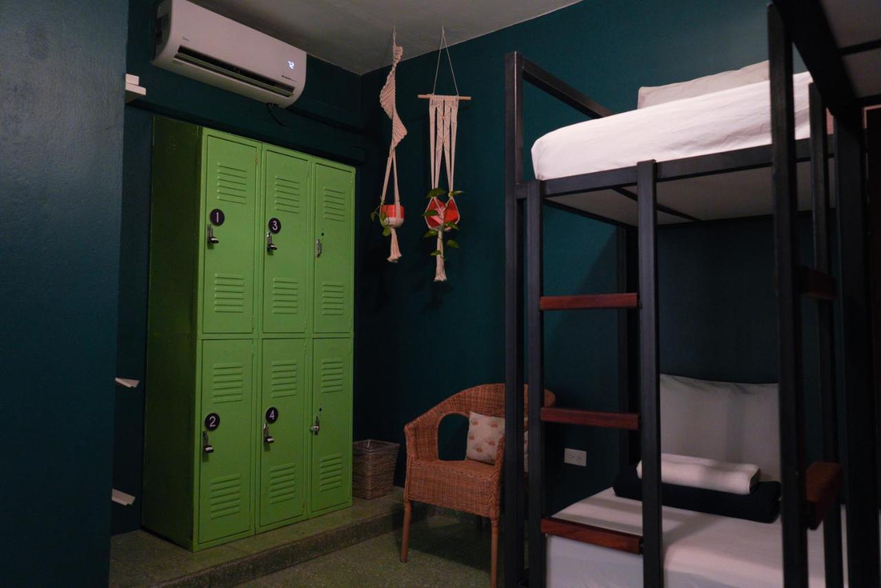סן חואן Santurcia Hostel (Adults Only) מראה חיצוני תמונה